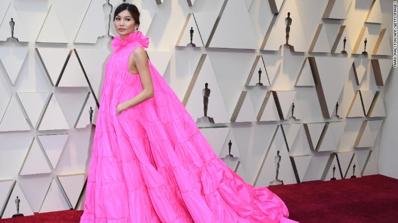 See what celebrities wore on the Oscars red carpet