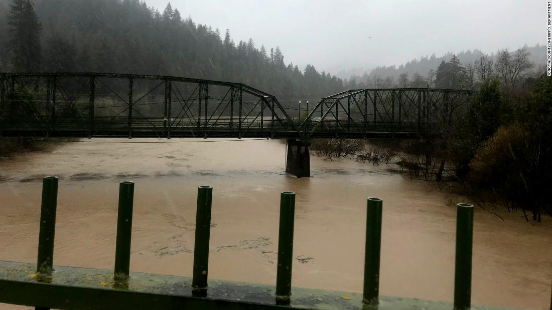 Russian River Flooding Possibility Leads To Evacuation Order In Sonoma   190226202215 01 Russian River Flooding 0226 Super Tease 