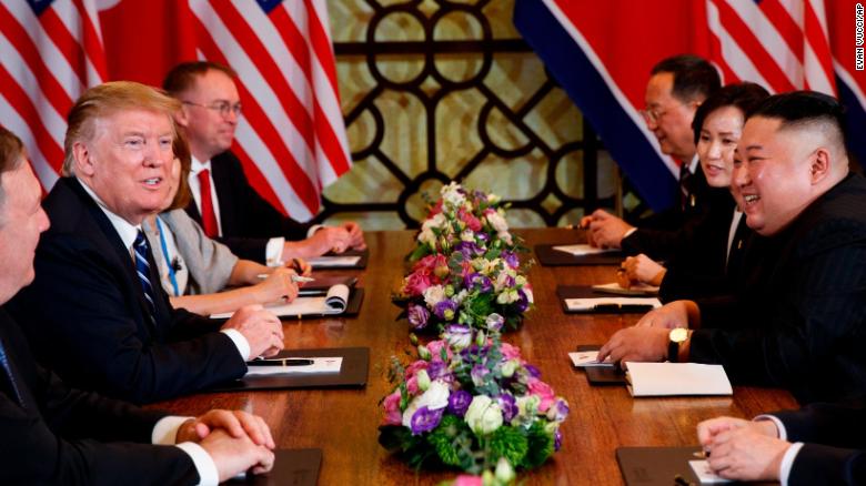 See Kim Jong Un's unprecedented move at second summit