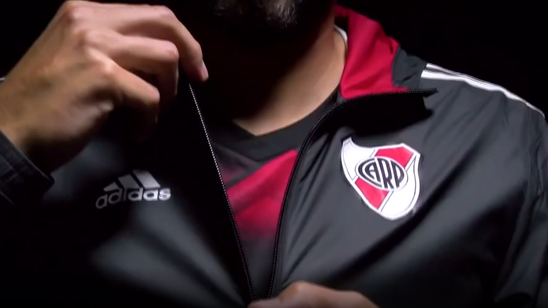 Nueva campera cheap de river 2019