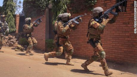 Malian soldiers, assigned to Battalion Autonomes des Forces Speciales tacticaly conduct close combat battle drills in Ouagadougou, Burkina Faso on Feb. 26, 2019. The close quarters battle training events like these are part of the Flintlock 2019 exercise scenarios. (U.S Army photo by Spc. Peter Seidler)