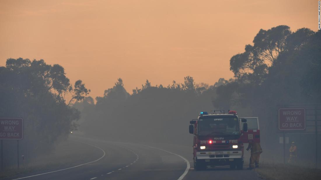 Victoria bushfires rip through Australia's southeast CNN