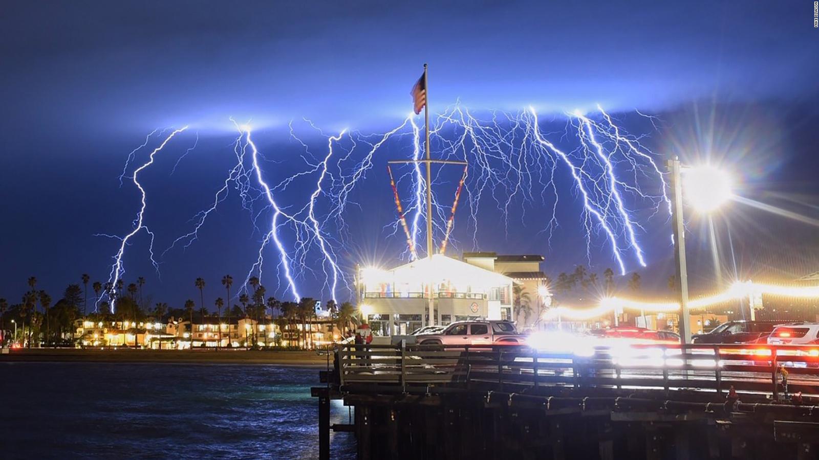 Southern California Storm Photos Capture Lightnings Dramatic Show Cnn 