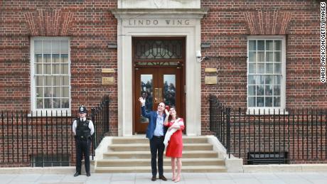 The Duke and Duchess of Cambridge leave the Lindo Wing with their son Prince Louis.