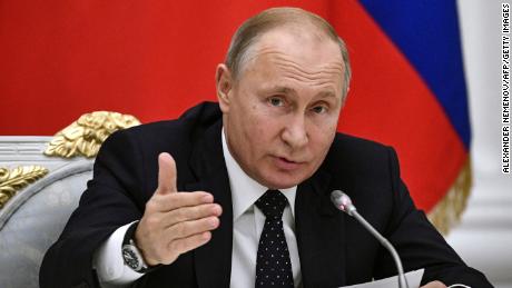 Russian President Vladimir Putin has approved the law which will take effect in November, state news agency RIA-Novosti reported.