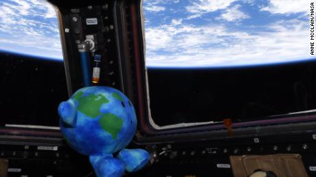 Little Earth&#39;s big week on the space station