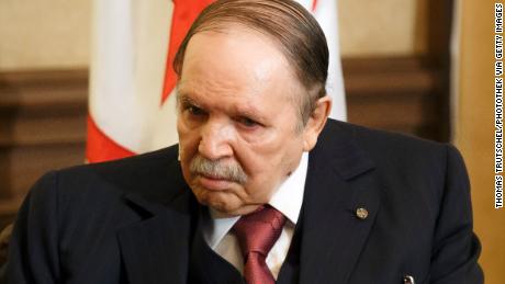 Algerian President Bouteflika pulls candidacy for fifth term