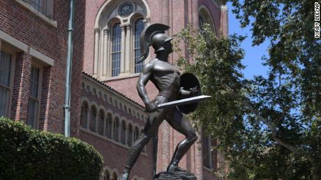 USC suspends class registration for students who might be linked to admissions scam