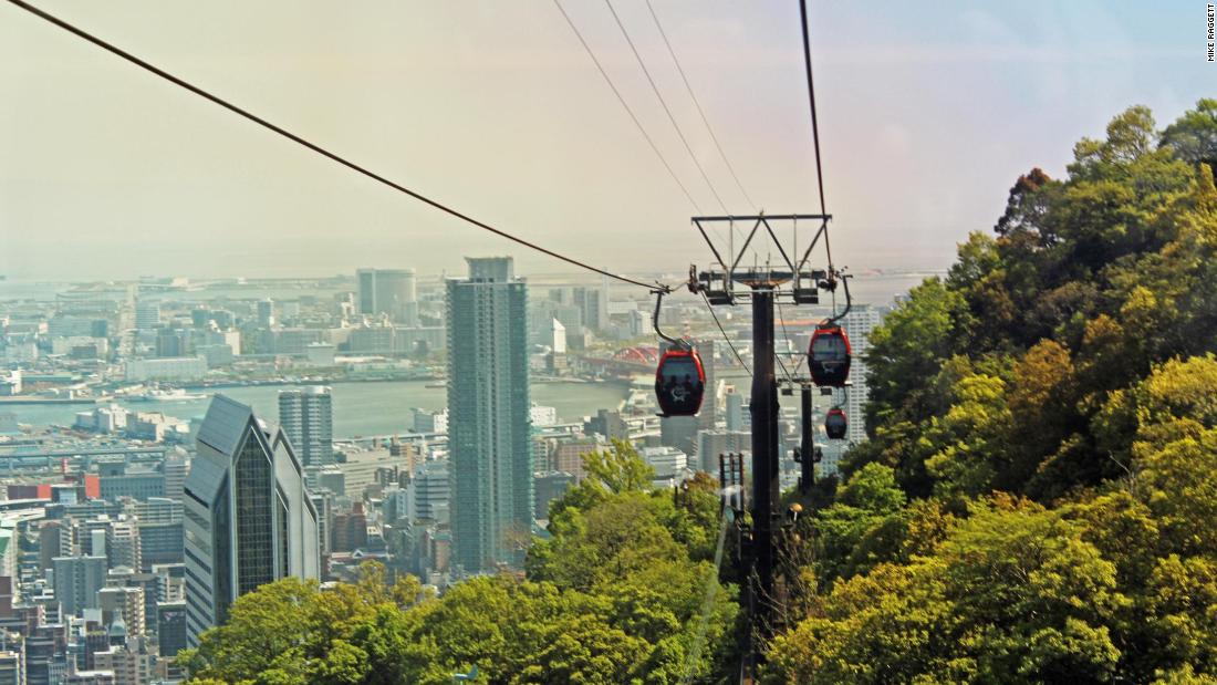 When it comes to transport, the Kobe-Nunobiki Ropeway takes you high above the port city of Kobe, which will host eight pools games across two venues at the Rugby World Cup.