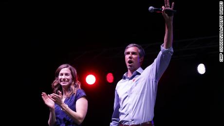 Beto O'Rourke apologizes for jokes about wife, says he has benefited from 'white privilege'