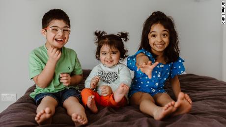 Kush Soni and his sisters: Keira and Shailee.