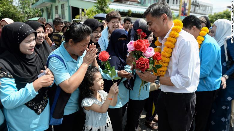 Former Thai prime minister and Democratic Party leader Abhisit Vejjajiva during a campaign rally in Narathiwat on March 2, 2019.