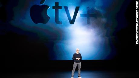 Apple CEO Tim Cook introduces Apple tv+ during a launch event at Apple headquarters on March 25, 2019, in Cupertino, California. (Photo by NOAH BERGER / AFP)        (Photo credit should read NOAH BERGER/AFP/Getty Images)