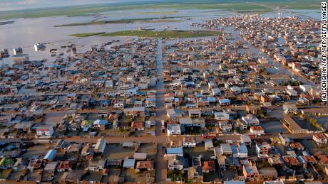 Flash flooding kills 19, injures more than 100 in southwest Iran