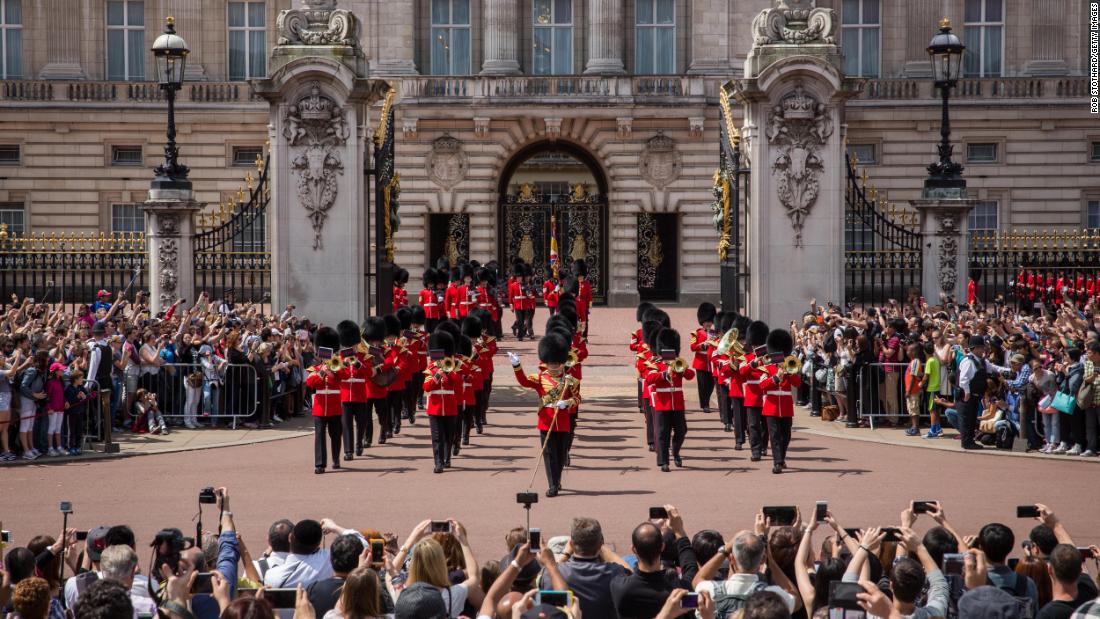 Buckingham Palace admits it 'must do more' on diversity in annual report - CNN 