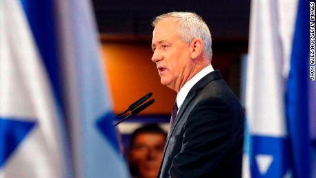 Retired Israeli general Benny Gantz addresses members of his party in Tel Aviv on March 27, 2019.