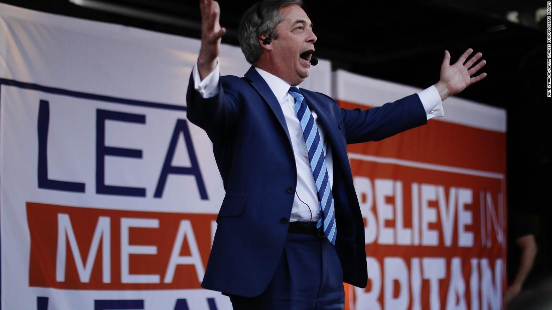 LONDON, ENGLAND - MARCH 29: Nigel Farage addresses Pro Brexit demonstrators in central London on March 29, 2019 in London, England. Today pro-Brexit supporters including the March To Leave joined together to protest at the delay to Brexit on the very day the UK and Northern Ireland should have left the European Union.  Former UKIP leader Nigel Farage addressed the crowd along with Members of the European Parliament and other high profile Brexiteers. At the same time MPs voted against the Prime Minister&#39;s Brexit deal for the third time. (Photo by Dan Kitwood/Getty Images)