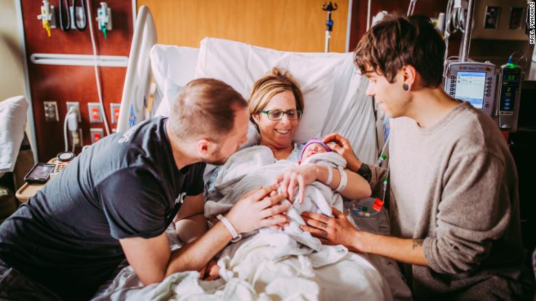 Woman Gives Birth To Her Own Granddaughter - 