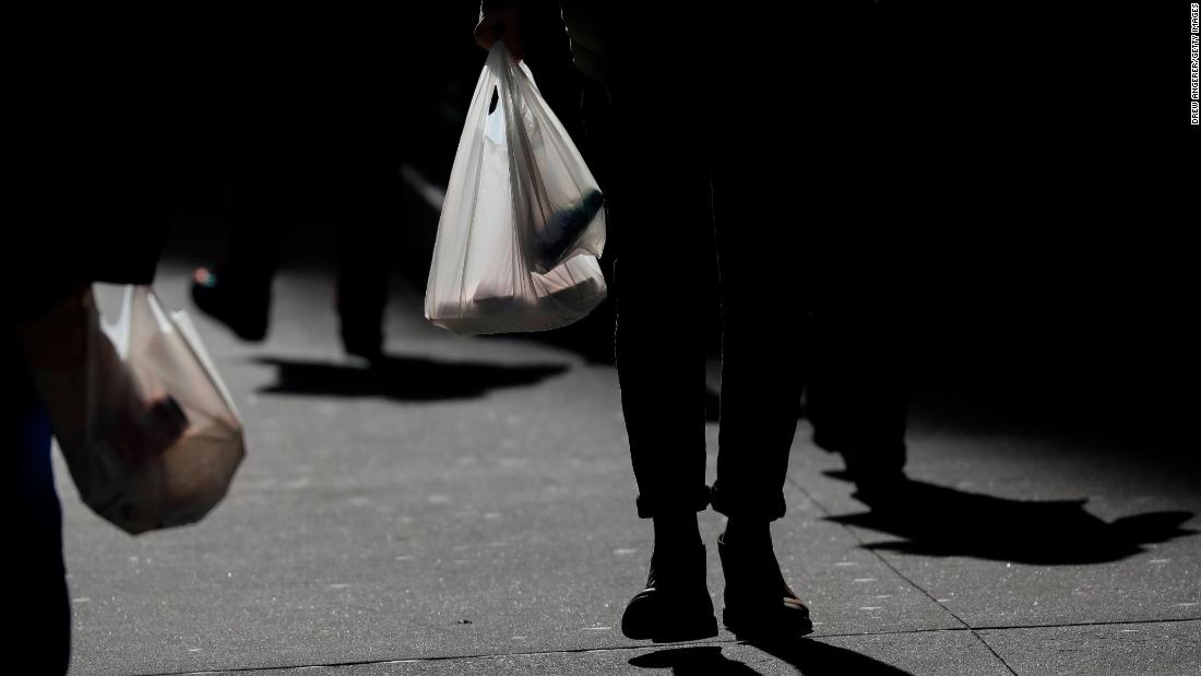 Plastic bag ban: New York expected to be the second state to prohibit them - CNN