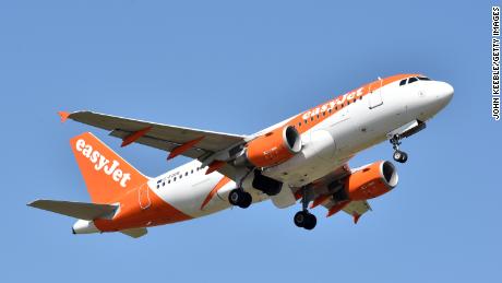 EasyJet says &quot;unanswered questions&quot; over Brexit are causing it problems.