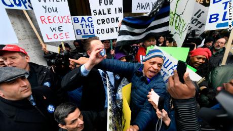 Dueling protestors clash over Cook County State&#39;s Attorney Kim Foxx&#39;s office&#39;s decision to drop all charges against &quot;Empire&quot; actor Jussie Smollett, Monday, April 1, 2019, in Chicago. 