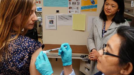 Building a better flu vaccine - one you don & # 39; t have to get every year