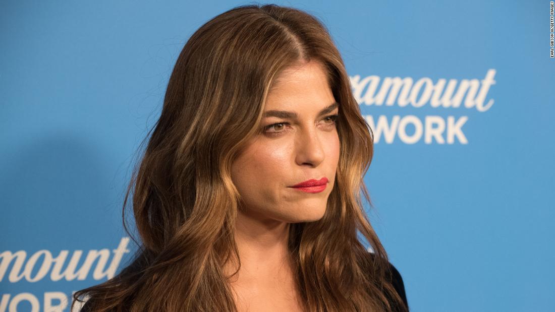 Selma Blair Shares Candid Makeup Tutorial Cnn Video