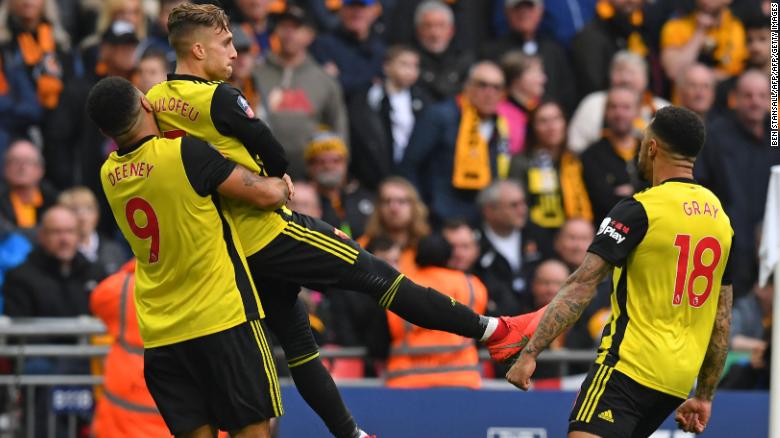 Troy Deeney lifts Gerard Deulofeu in joy during Watford&#39;s FA Cup semifinal win over Wolves. 