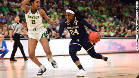 Finishing with 31 points, Arike Ogunbowale couldn&#39;t quite match last year&#39;s heroics for Notre Dame, missing a free throw in the final 1.9 seconds that could have helped forced overtime.