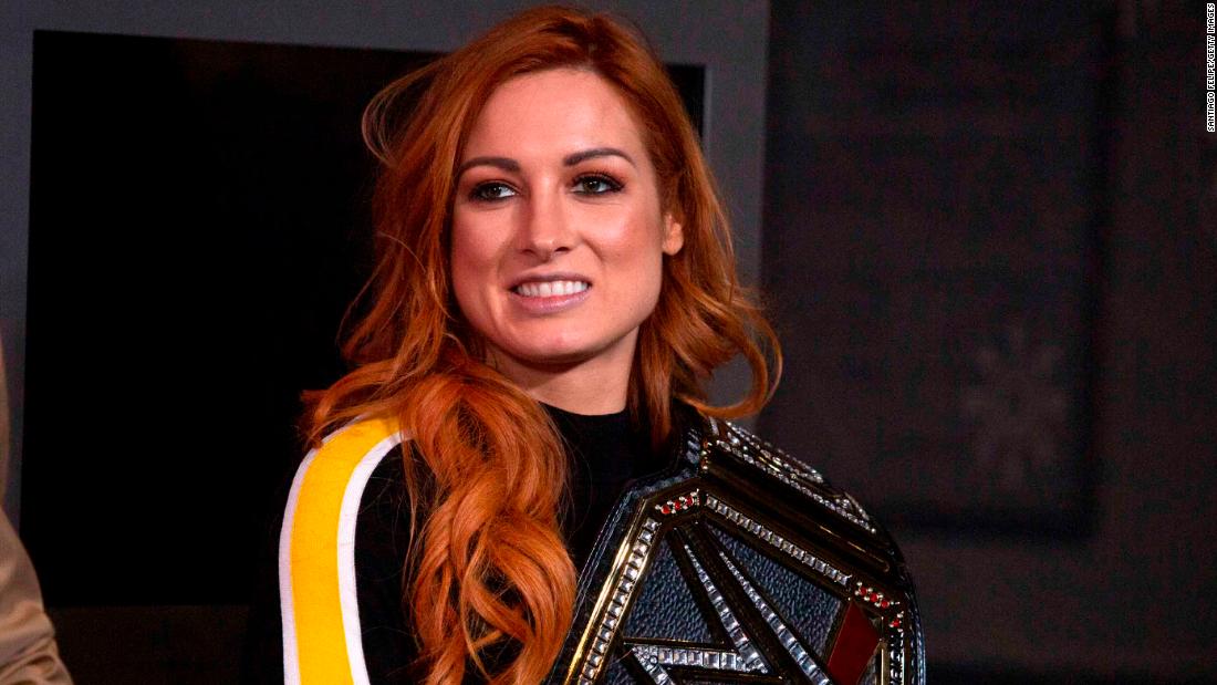 Wrestlemania 35 Becky Lynch Beats Ronda Rousey To Win First Ever All