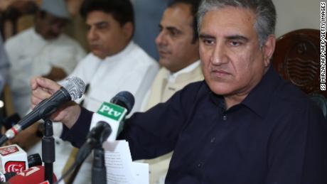 Pakistan&#39;s Foreign Minister Shah Mehmood Qureshi addresses a press conference in Multan on Sunday.