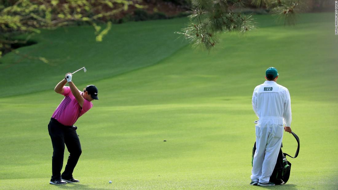 Augusta&#39;s caddies are instantly recognizable by their white jump suits. Before 1983, players had to use a club caddie, all of whom were local black men. Since then players have used their usual tour caddies, but they must still don the white suit and green cap. 