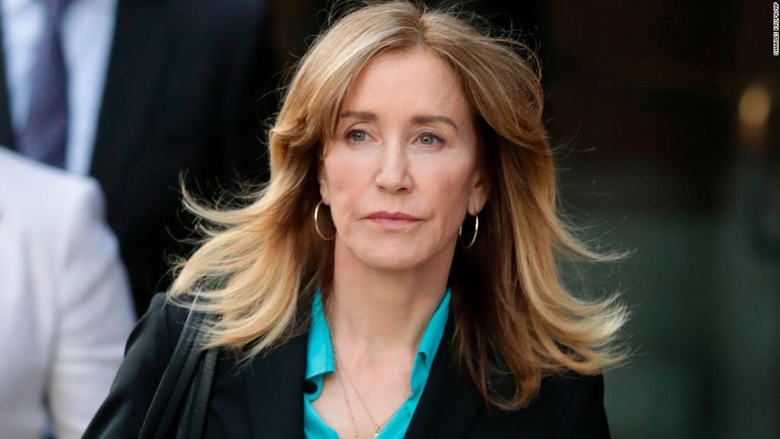 Felicity Huffman Issues Apology Over College Admissions Case Cnn 9992
