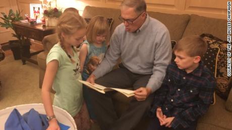 Even in children&#39;s books, Jay Inslee takes on climate change