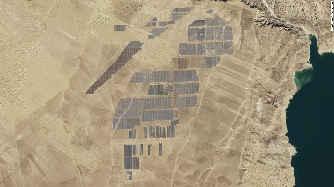 Captured by &lt;a href=&quot;https://earthobservatory.nasa.gov/images/89668/longyangxia-dam-solar-park&quot; target=&quot;_blank&quot;&gt;NASA&#39;s Landsat 8 satellite&lt;/a&gt; in January 2017, the Longyangxia Dam Solar Park in Qinghai province has a capacity of 850 megawatts. At the time the site had a reported &lt;a href=&quot;https://www.climatecentral.org/news/china-solar-farm-satellite-21182&quot; target=&quot;_blank&quot;&gt;4 million solar panels&lt;/a&gt;, part of a wider effort by China to produce 110 gigawatts of solar power by 2020.&lt;br /&gt;