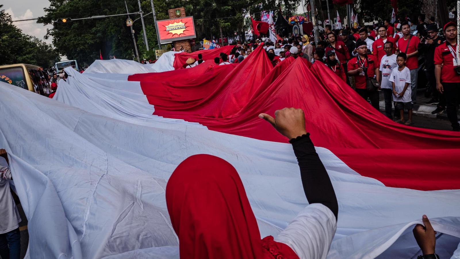 Indonesia's election commission to investigate possible ballot stuffing