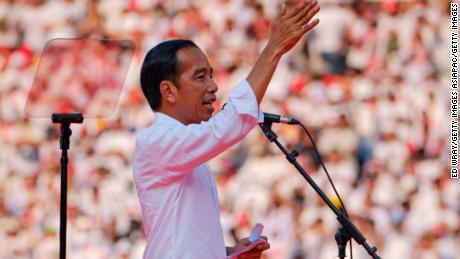 Joko Widodo: Has the shine worn off Indonesia&#39;s Obama?