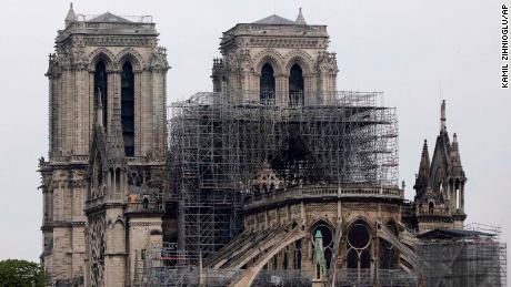 France&#39;s 3 richest families lead $700 million fundraising effort for Notre Dame