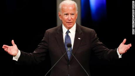 At Fritz Hollings&#39; funeral, Joe Biden returns to a familiar role: eulogist