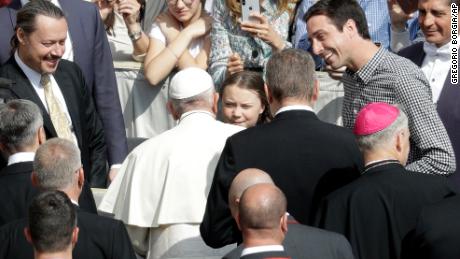 Greta Thunberg meets the Pope after scolding EU leaders on climate change