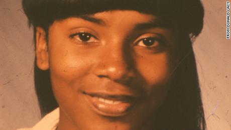LoEshé Lacy was a beloved member of her community and a conflict resolution mediator at her high school.