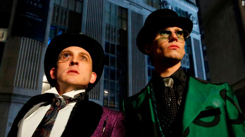 Robin Lord Taylor and Cory Michael Smith in &#39;Gotham&#39;