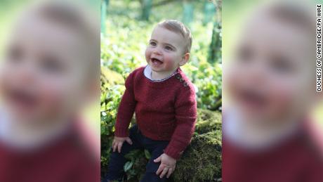 Prince Louis: New photos released before his first birthday - CNN
