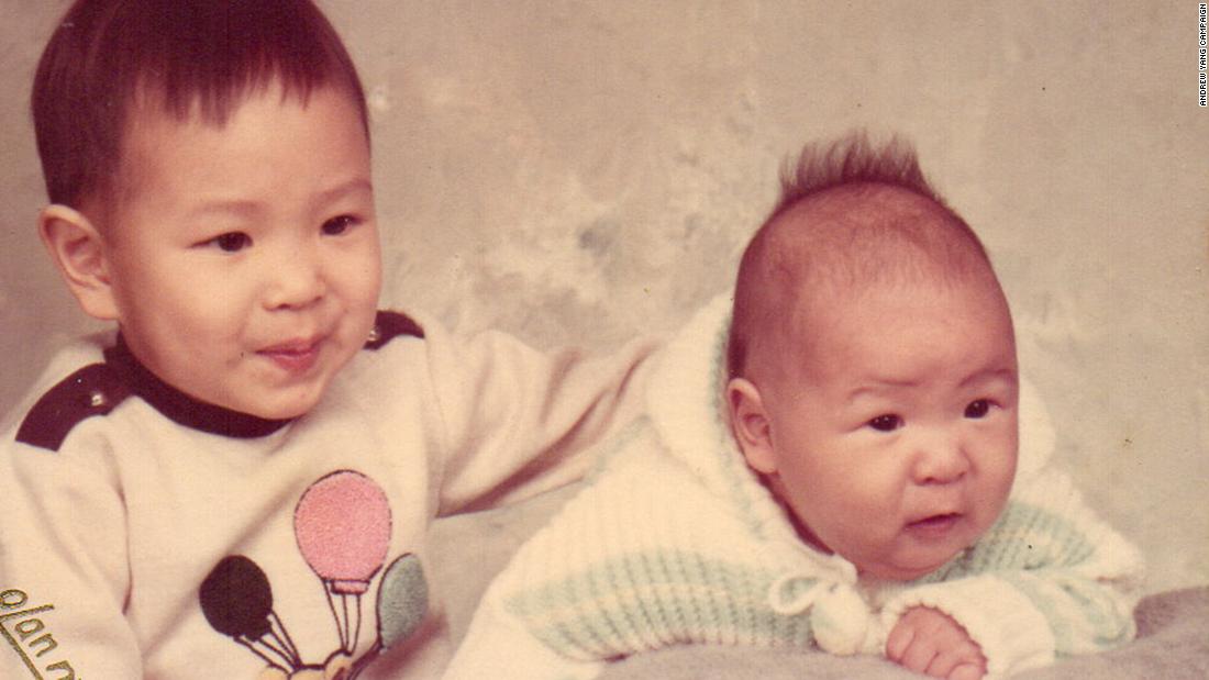 Yang was born January 13, 1975, to the parents of Taiwanese immigrants in upstate New York. He has one older brother, Lawrence. On his campaign website, Yang said his dad was a researcher at IBM who generated dozens of patents over his career. His mother was the systems administrator at a local university.