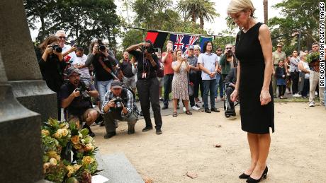 Australian Minister for Foreign Affairs, Julie Bishop lays a wreath at the Redfern Park World War Memorial on April 25, 2018 in Sydney, Australia.