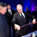 CAPTION CORRECTS SWORD INFO - Russian President Vladimir Putin, right, delivers a present of a Russian saber to North Korea&#39;s leader Kim Jong Un during their meeting in Vladivostok, Russia, Thursday, April 25, 2019. Russian President Vladimir Putin and North Korean leader Kim Jong Un say they have had fruitful talks about how to defuse a standoff over Pyongyang&#39;s nuclear program. (Alexei Nikolsky, Sputnik, Kremlin Pool Photo via AP)