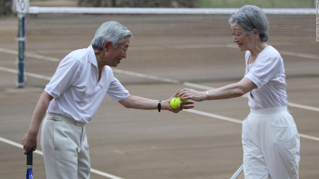 Akihito and Michiko play tennis together in 2010.