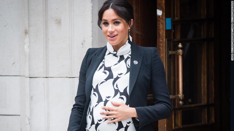 Royal baby: Meghan and Harry buck photocall trend