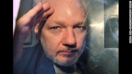 WikiLeaks founder indicted on Espionage Act charges, raising issue of press freedoms