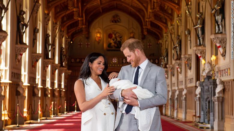 The Duke and Duchess of Sussex with their baby son, who was born on Monday morning, during a photocall in St. George&#39;s Hall at Windsor Castle.